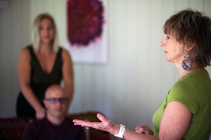 Deborah Clarke doing PESSO BOYDEN THERAPY 1